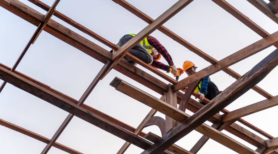 Expert Emergency Roof Repairs services in Mount Holly, AR